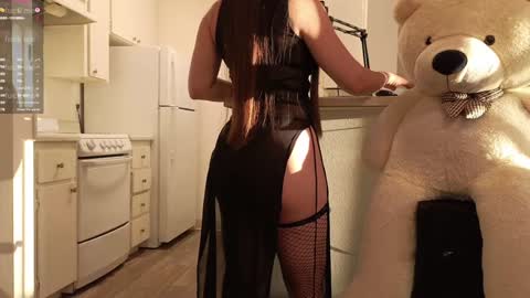 Emily online show from September 30, 1:11 am