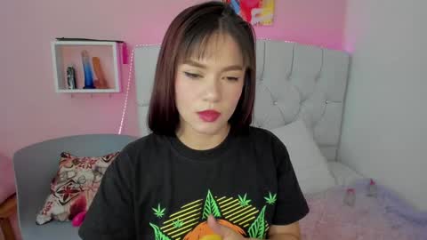 18candy online show from January 23, 9:39 pm