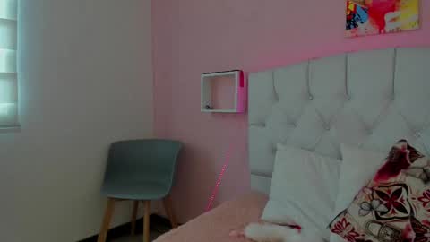 18candy online show from September 29, 7:52 pm