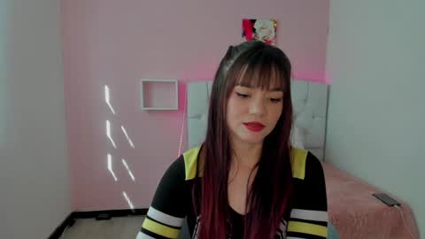 18candy online show from December 16, 8:37 pm