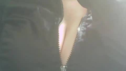 Deluxepussy online show from March 11, 8:08 am