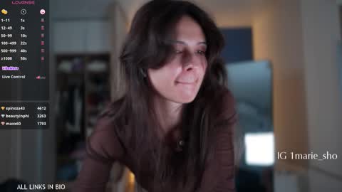 Marie online show from October 11, 6:32 pm