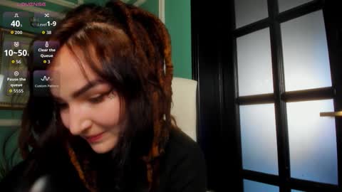 Moona  online show from January 10, 1:27 pm