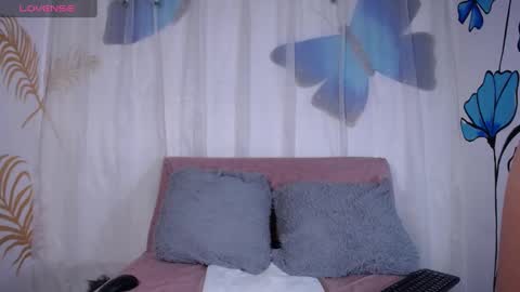 EMMA online show from December 3, 2:34 am