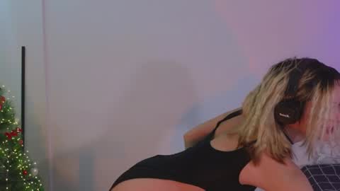 Sasha weekend from 14 to 27 November online show from December 9, 3:50 am