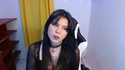 erika online show from October 3, 2:49 am