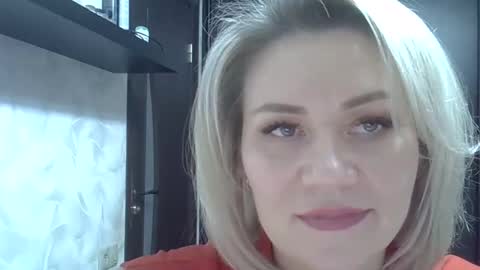 3susie online show from January 8, 6:01 pm