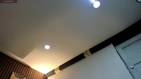 3X NAXAA online show from October 8, 12:20 pm