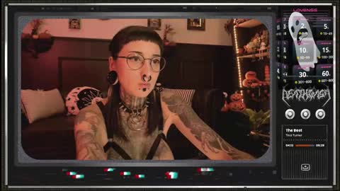 Juune online show from October 17, 6:11 pm