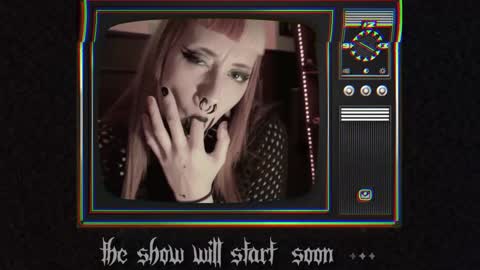 Juune online show from January 4, 7:02 pm