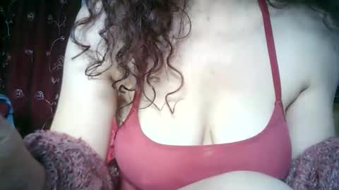 Lilu online show from December 4, 11:01 am