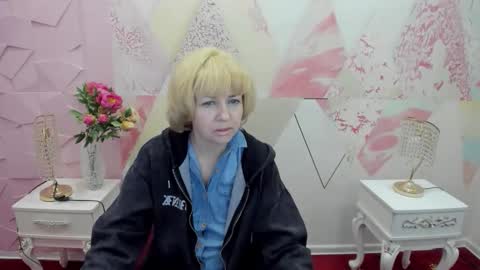 7cherie online show from October 22, 9:25 am