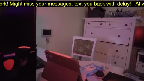 _3x7_ online show from September 13, 2:14 pm