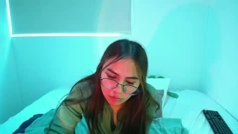 abby 3 online show from September 11, 7:25 pm