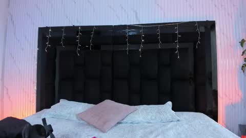 Agatha online show from February 21, 8:31 pm