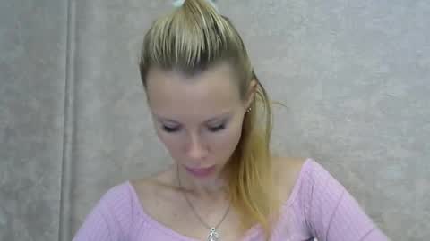 _alex1819 online show from September 19, 7:29 am