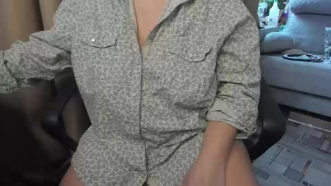 lisa online show from March 3, 8:54 am