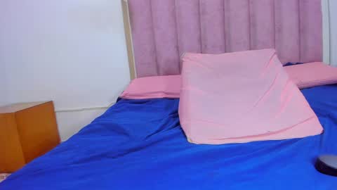 Any online show from February 8, 7:16 pm