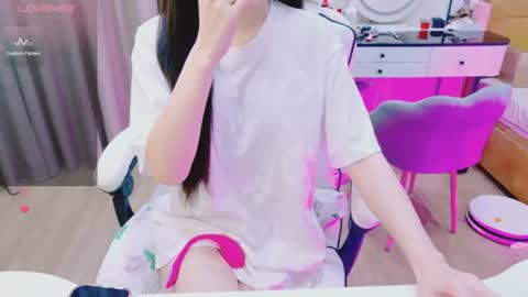 _aria_moonie online show from August 1, 7:10 am