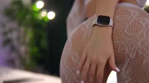 Arielle online show from March 6, 8:09 am