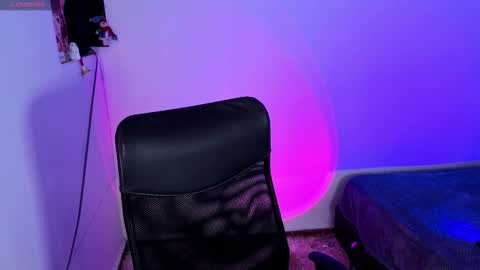 Aria online show from December 16, 2:50 am