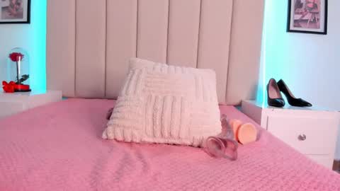 _aurora_collins_ online show from March 26, 2:08 pm