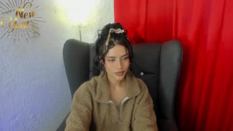 Aurora online show from January 3, 7:29 pm