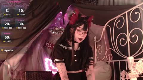 Crystal online show from November 3, 5:17 pm