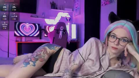 Olivia Subscribe to my Fansly -   online show from October 23, 1:11 am