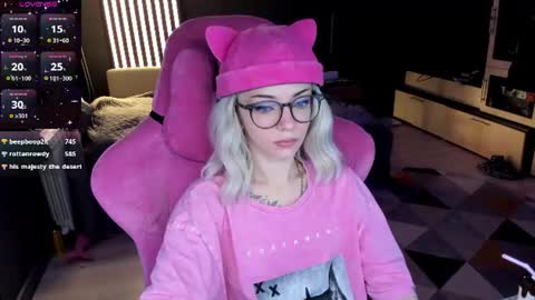 Olivia Subscribe to my Fansly -   online show from July 2, 12:54 am