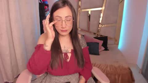 Angie  Independent model online show from February 14, 4:26 am