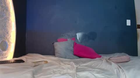 _carolinagomez online show from February 7, 8:24 pm