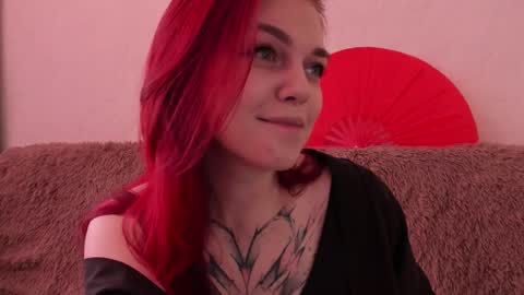 Caroline online show from March 17, 1:26 pm