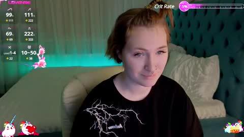 Alisa NO NUDE online show from February 21, 9:54 pm