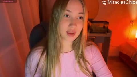 _chloe_miller_ online show from July 18, 6:43 pm