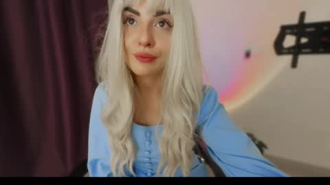 D online show from February 28, 5:23 pm