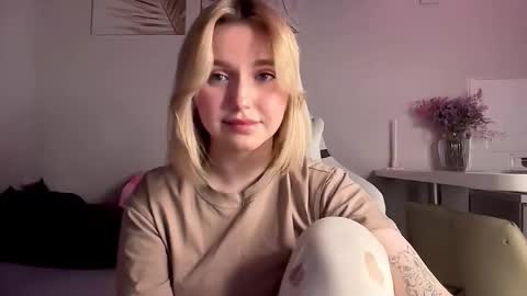 Ri   online show from December 2, 2:41 pm