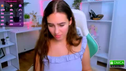 Lizzy  online show from November 24, 12:01 am