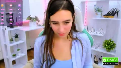 Lizzy  online show from February 3, 9:51 pm