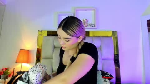 Isabella online show from March 5, 12:11 pm