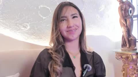 _emmawalka online show from October 19, 7:38 pm