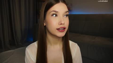 Alice online show from February 27, 6:42 pm