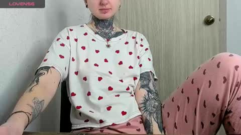 Alis online show from March 2, 6:46 pm