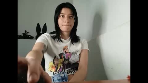 Mia-foster online show from February 6, 12:22 am