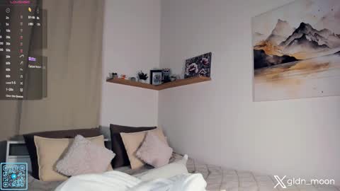 Rina online show from November 20, 9:05 pm