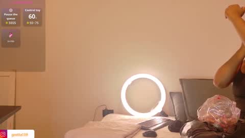 Gretta online show from November 17, 7:58 pm