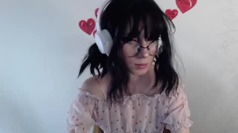 Hannaolotl online show from March 12, 1:58 pm