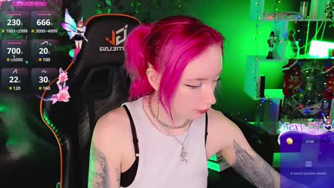 Helen Carter 3  Next stream   2330 MSC online show from January 6, 8:39 pm