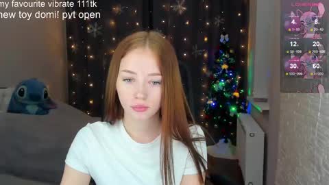 _hot_mia_1 online show from December 9, 3:22 pm