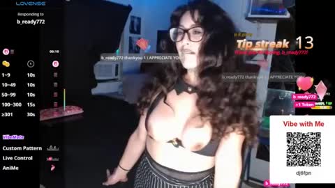YOUR FUTURE EXXXWIFE online show from July 28, 4:39 pm